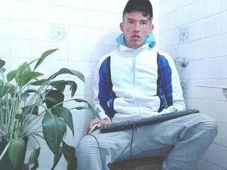 robin_fox from Flirt4Free is Freechat