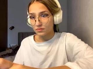 roseanna_holaday from Flirt4Free is Freechat