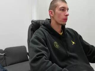 ryan_dozer from Flirt4Free is Freechat