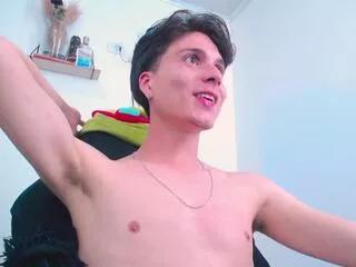 Photos of ryan_rousse from Flirt4Free is Freechat