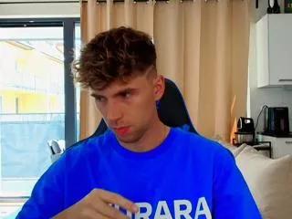 simone_florenzi from Flirt4Free is Freechat