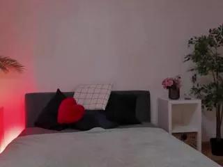 Explore our live girls sluts from our Custom and Multi clubs and checkout exclusive access to highly interactive content, such as shape, hair, titties, pussy type and many more.