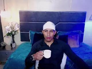 teddy_fit from Flirt4Free