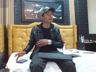 theo_stone from Flirt4Free is Freechat