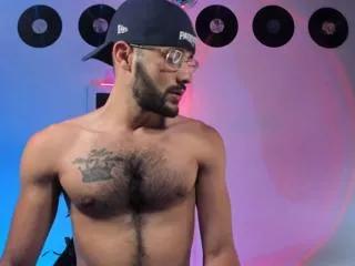 toonny_lee from Flirt4Free