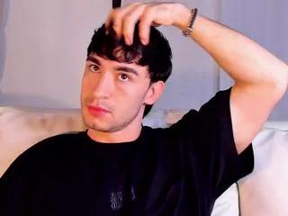 will_ferrari from Flirt4Free