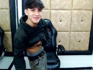 will_sthar from Flirt4Free