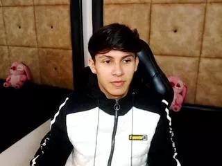 will_sthar from Flirt4Free is Freechat
