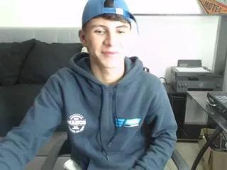 will_sthar from Flirt4Free