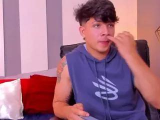 williams_launther from Flirt4Free