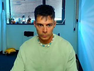 zeb_madison from Flirt4Free is Freechat