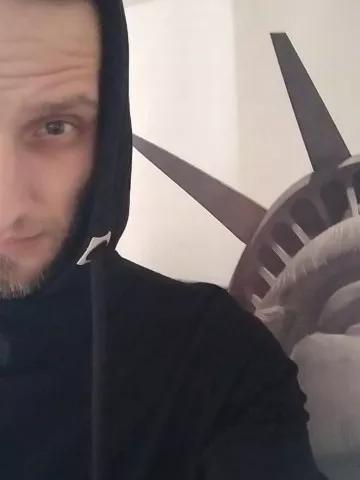 Disadvantagecontrary webcams show profile image 