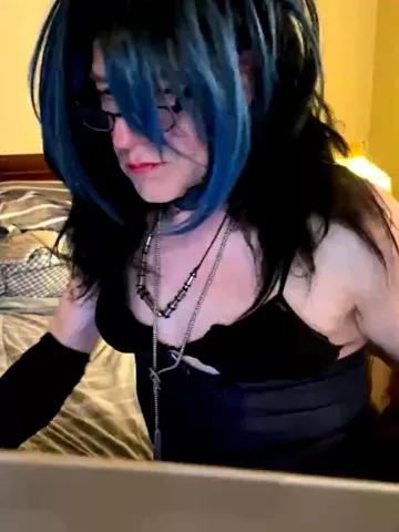 Jaylynn270 on FlirtBack