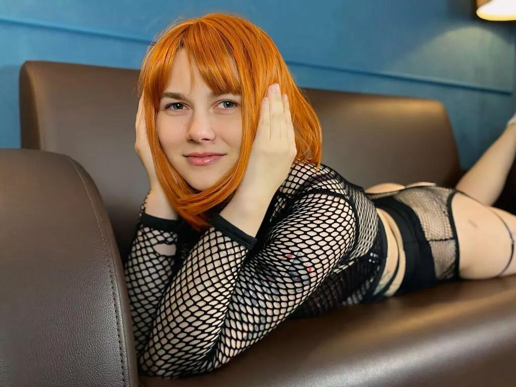 AliceMaurik webcams show profile image 