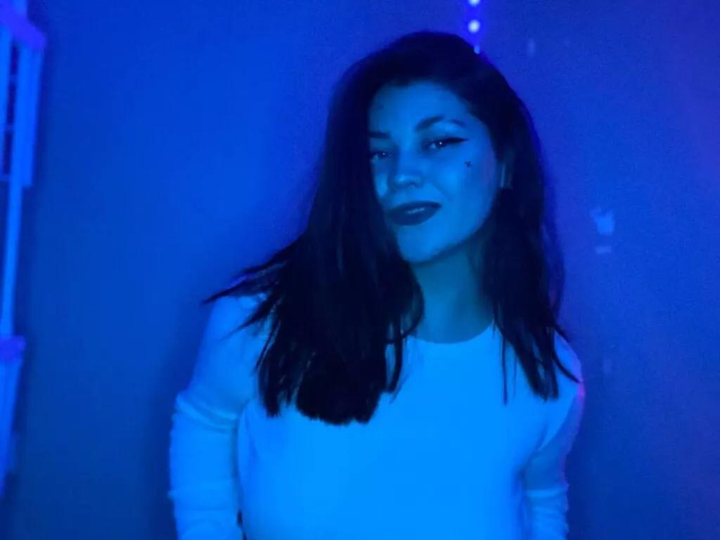 AlisaMonroe webcams show profile image 