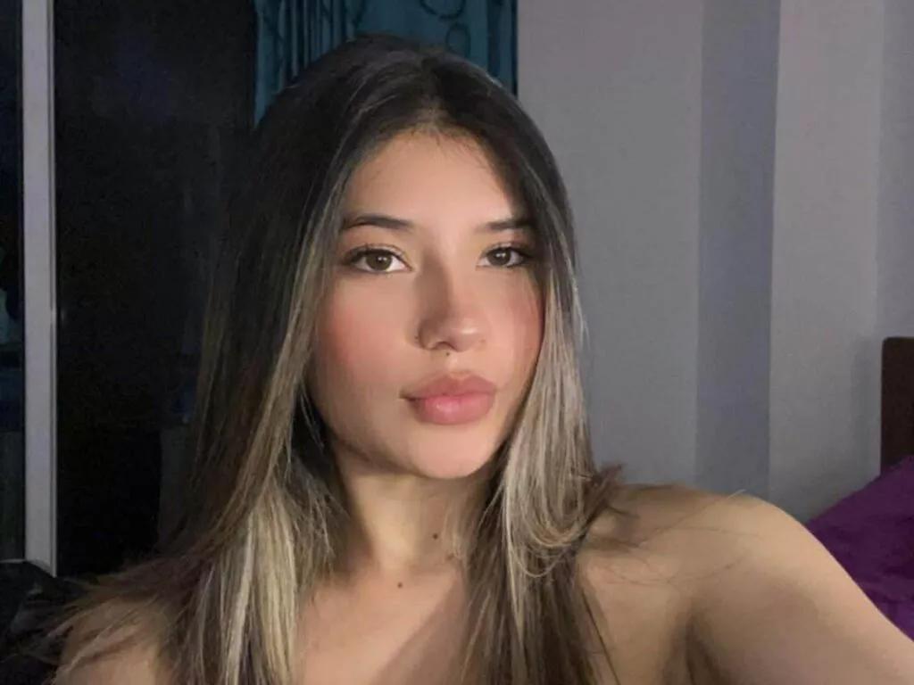 AmberChima webcams show profile image 