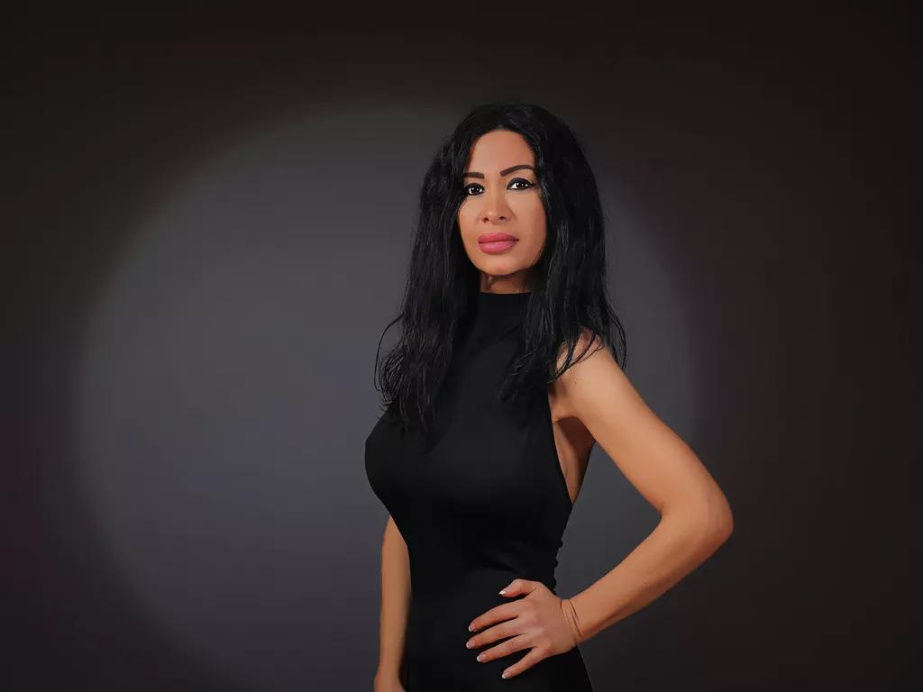 AnnemariaAdison webcams show profile image 
