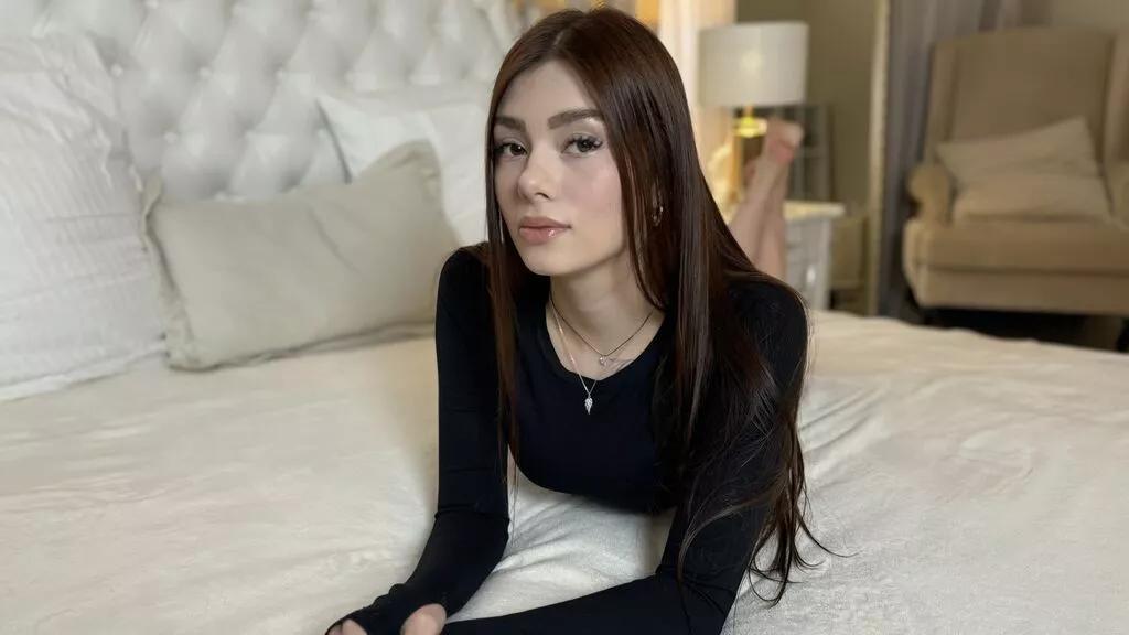 ArianaMell from LiveJasmin