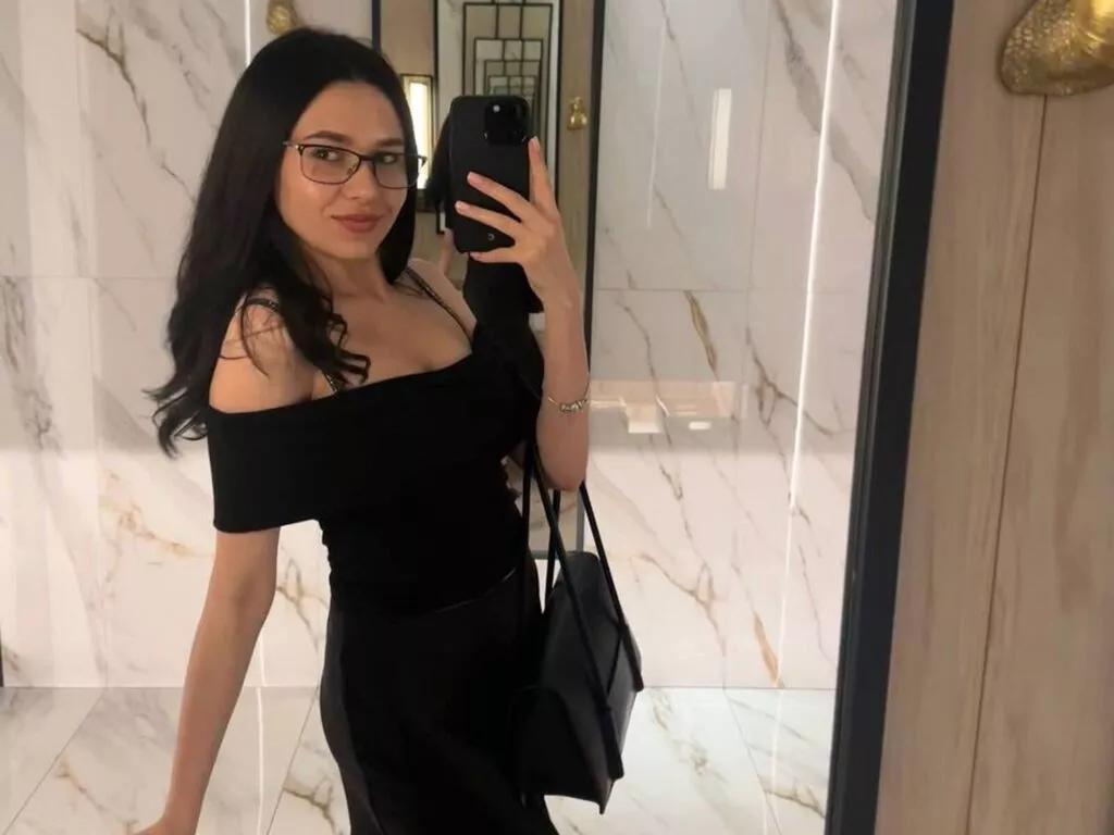 CelineMilton webcams show profile image 