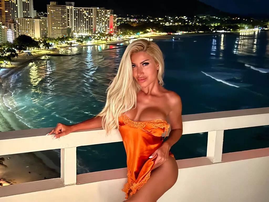 CharlotteMavis webcams show profile image 
