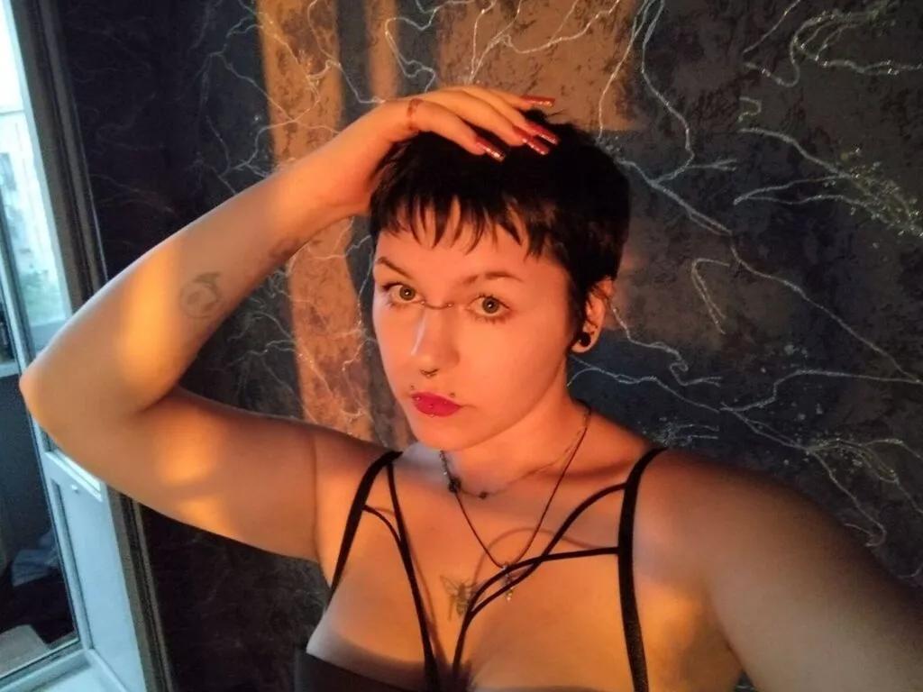 DeniseHalle webcams show profile image 