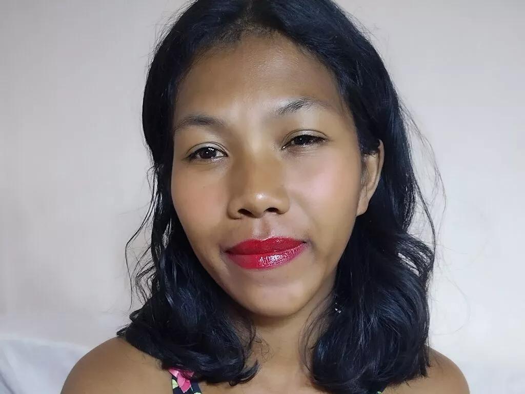 DomoinaBrooks webcams show profile image 