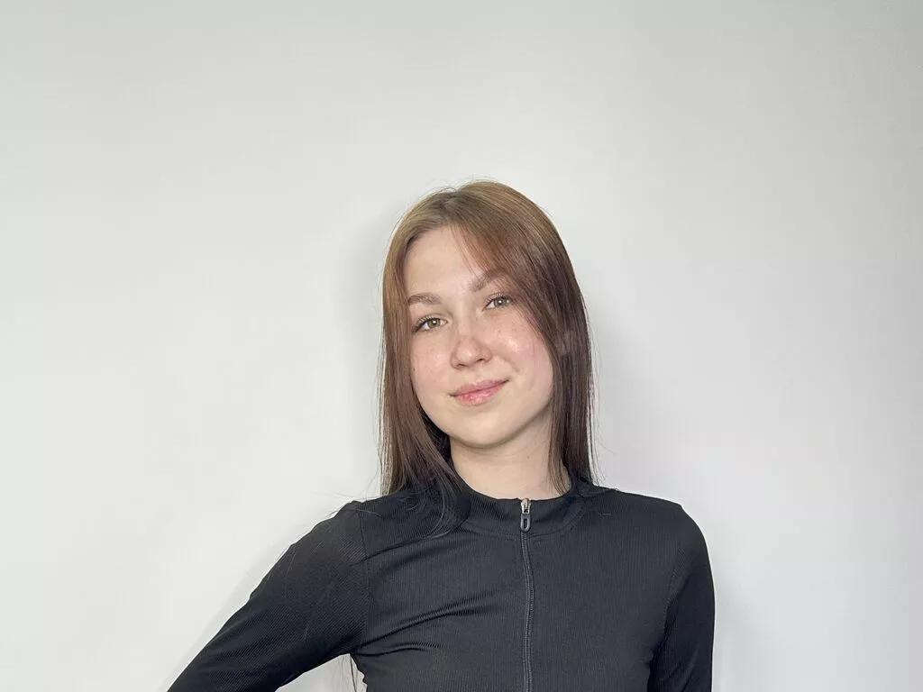 DoraAsai webcams show profile image 