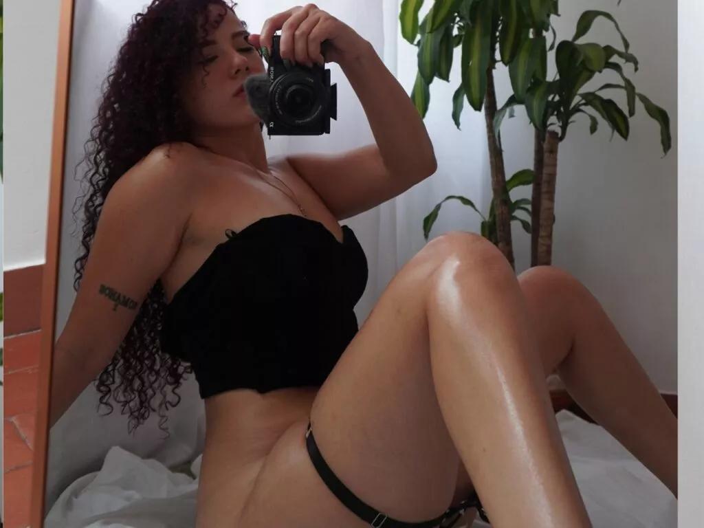 ElenaRiveraz webcams show profile image 