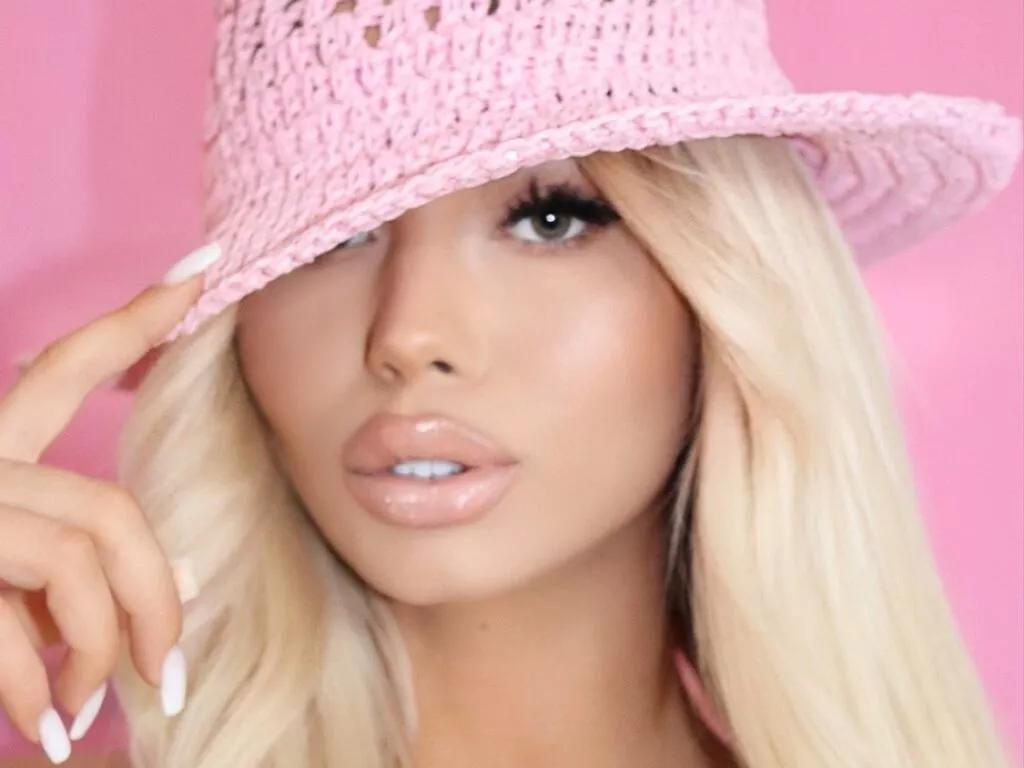 JessieBreen webcams show profile image 