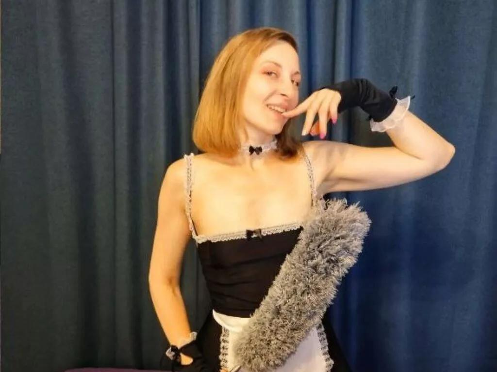 KatherineLaveau on LiveJasmin