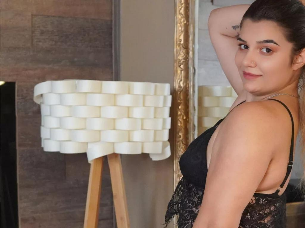 KendraCharm on LiveJasmin