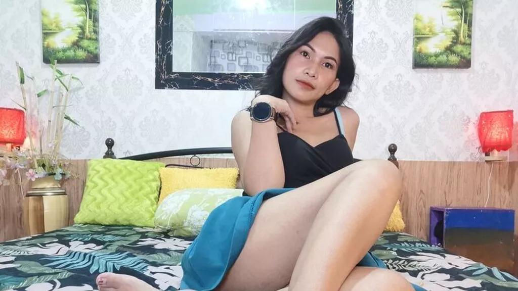 KimikoSnow from LiveJasmin