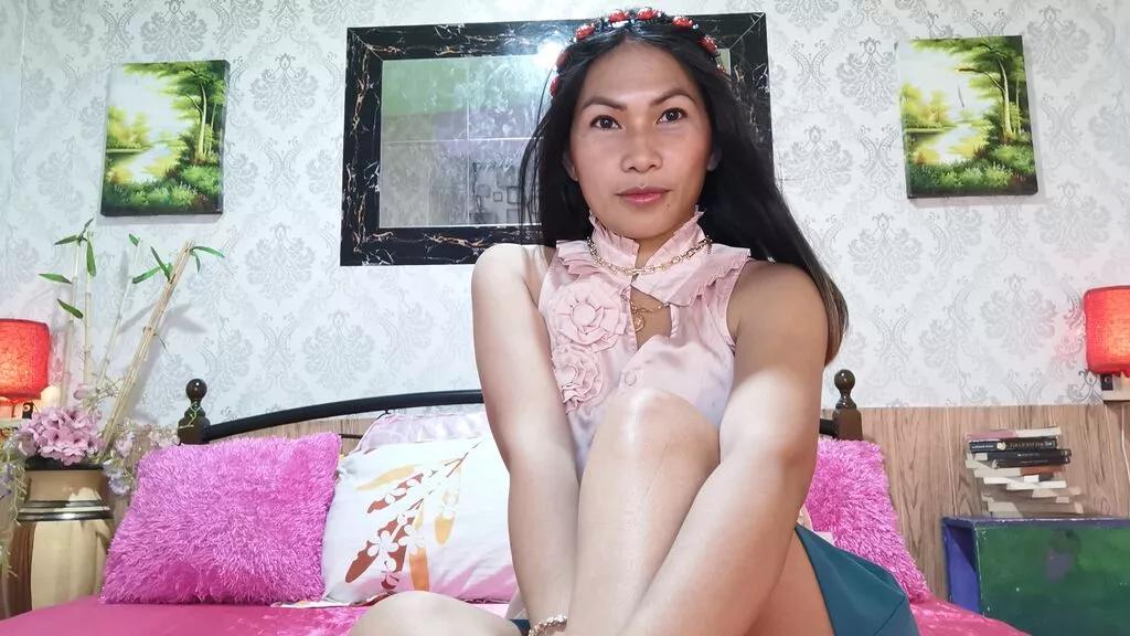 KimikoSnow from LiveJasmin
