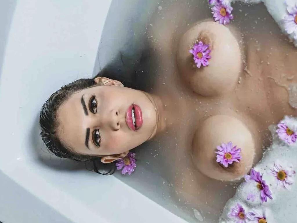 LizyLorentee webcams show profile image 