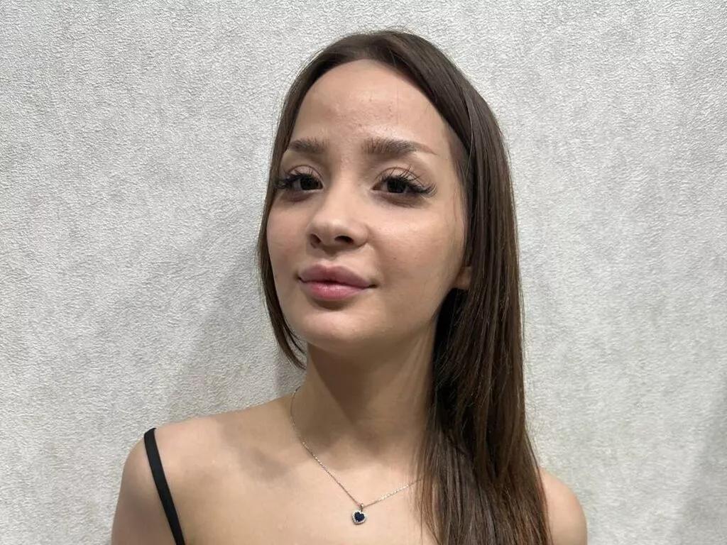 LouiseParker webcams show profile image 
