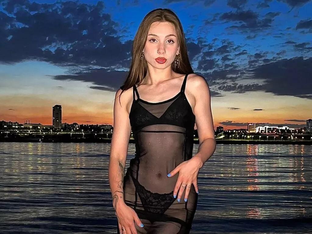LupeHolan webcams show profile image 