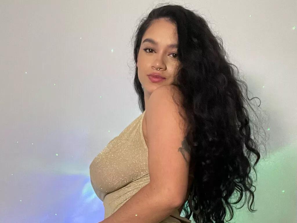 LyzGuzman webcams show profile image 