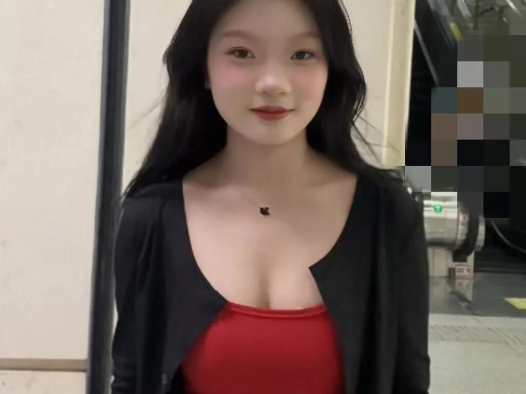 MaggieEileen webcams show profile image 