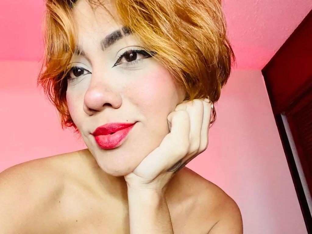 NaomiLee webcams show profile image 