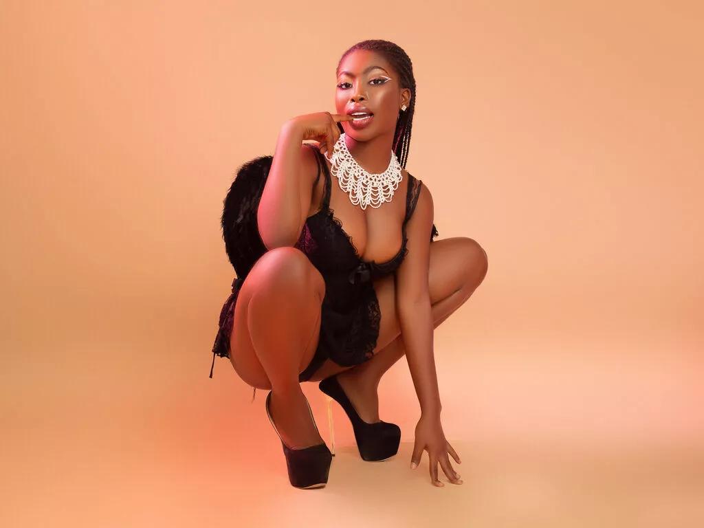 NoaZara webcams show profile image 
