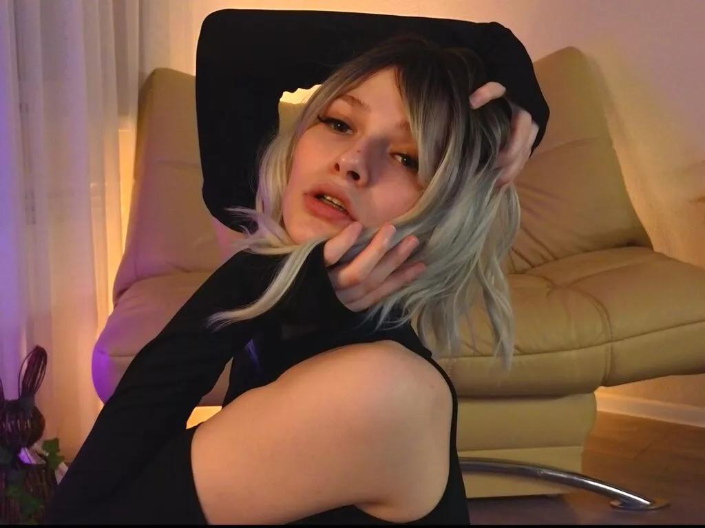 OdetteBickford webcams show profile image 