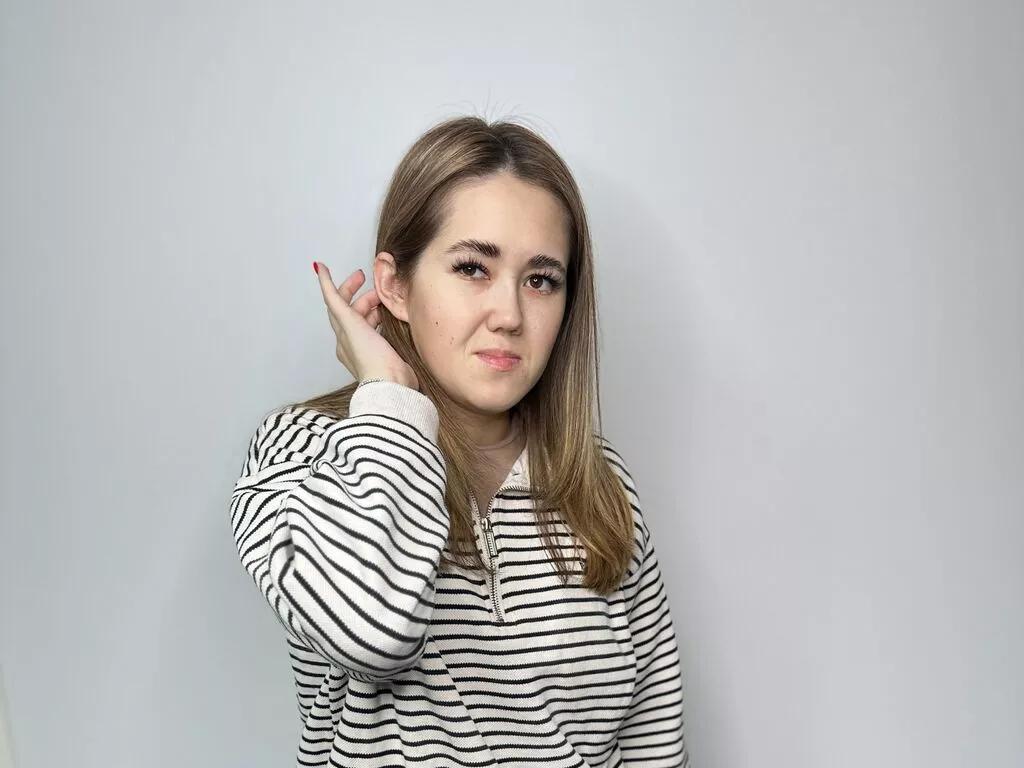 RowenaBulkley webcams show profile image 