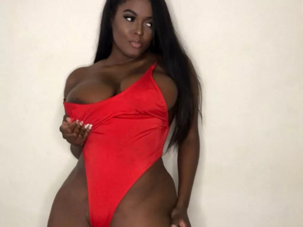 SaraHudsoon webcams show profile image 