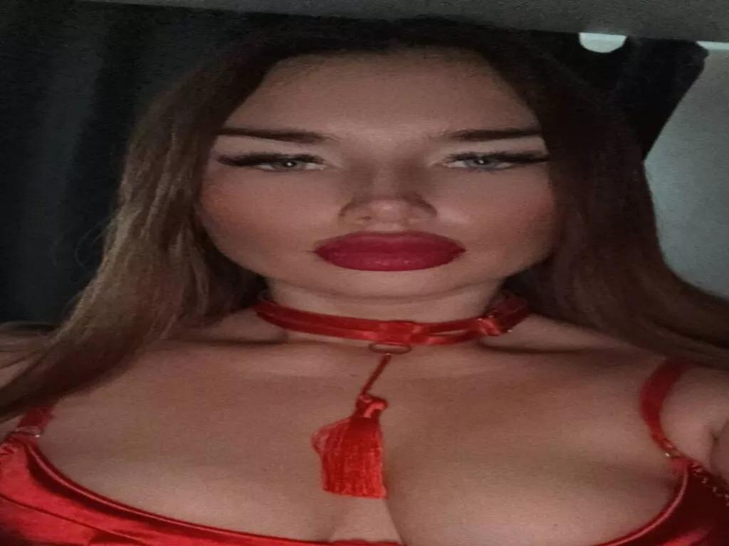 SellenaKirten webcams show profile image 