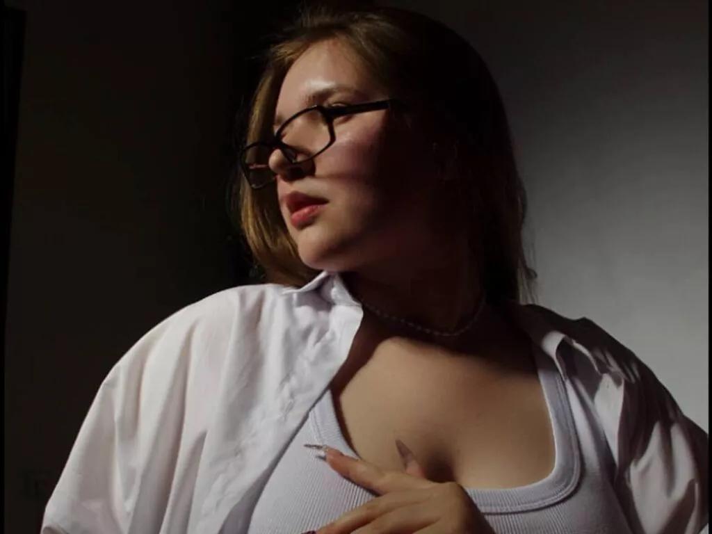 WhiteeChloee webcams show profile image 