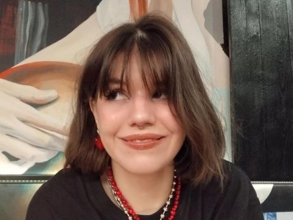 WonderAlice webcams show profile image 