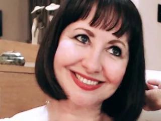 SaucyMilfSophia webcams show profile image 