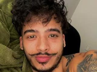 SinNei from Streamate