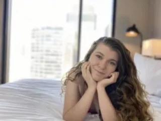 Trixieiris webcams show profile image 