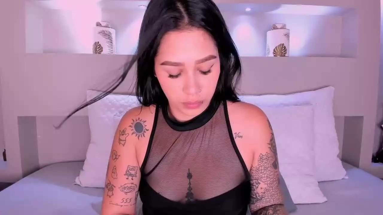 AgattaVelez from Streamray